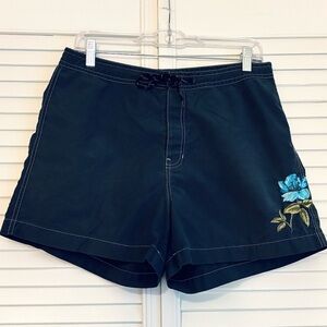 Vintage Y2K Gap Blue Gray Embroidered Floral Board Shorts Size Large L